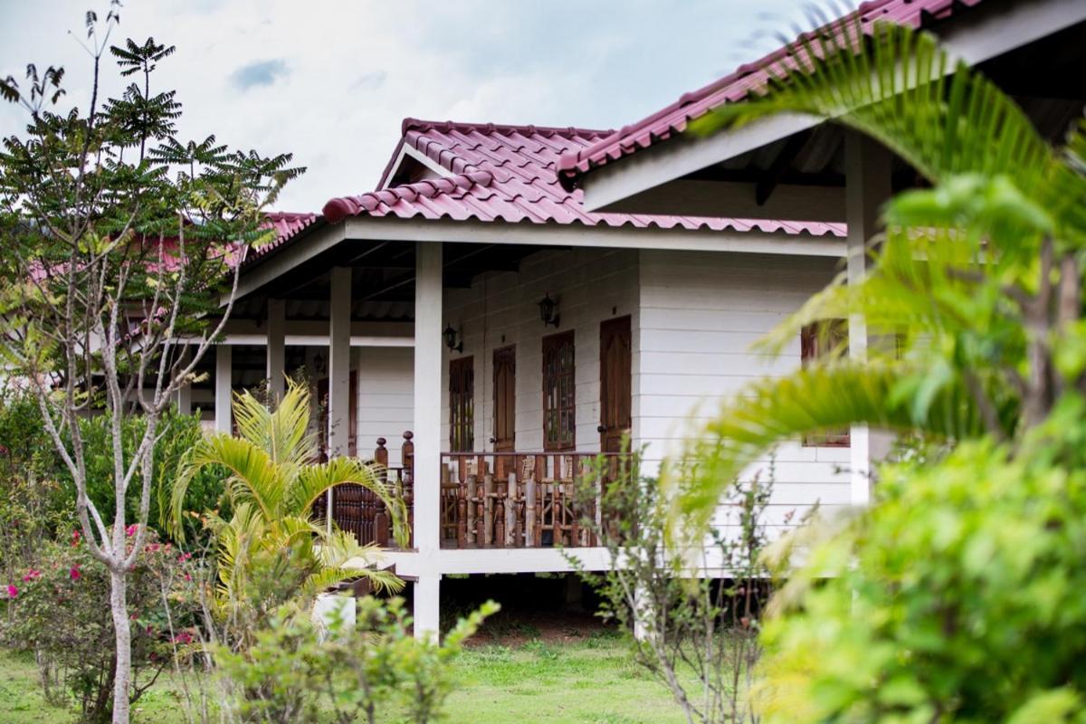 Smile Resort Mae Rim Exterior foto